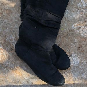 Black GAP Slouchy Boots